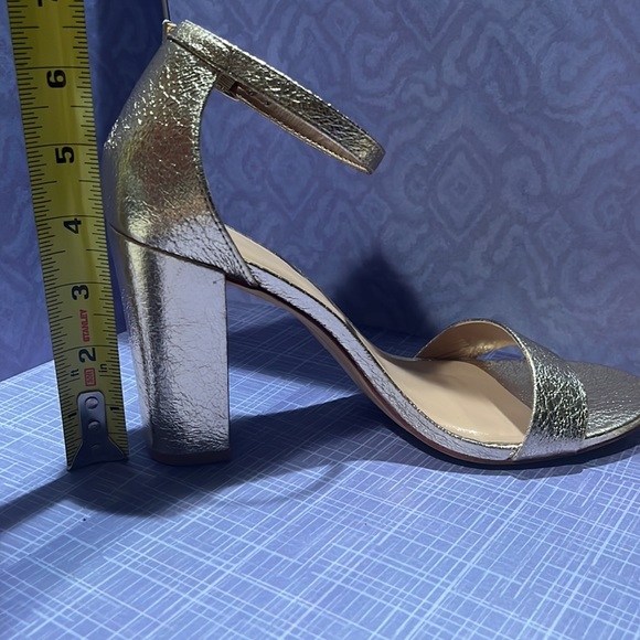 A new day gold heels - Picture 8 of 8